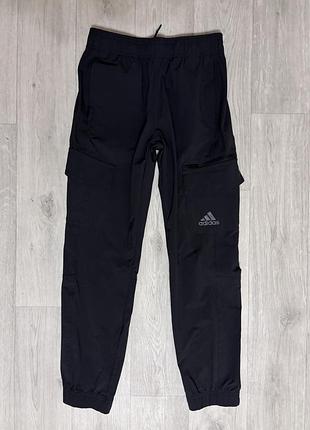 Класні тренінгові штани джогери adidas оригінал р.140