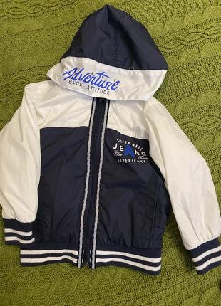 Легенька куртка для хлопчика