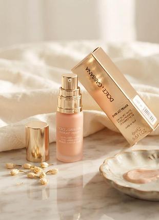 Праймер для лица dolce &amp; gabbana everlast primer (матировочный, с эффектом уменьшения пор)
​