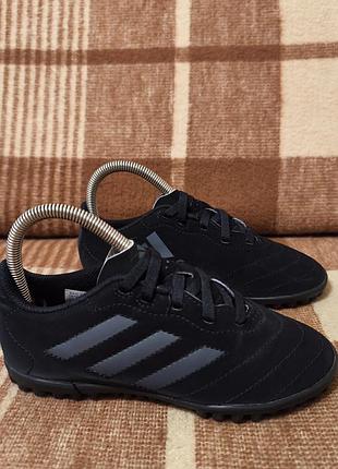 Детская футбольная обувь сороканожки adidas