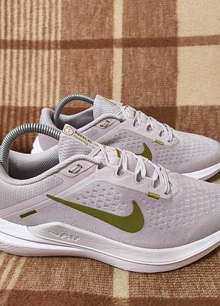 Женские кроссовки nike