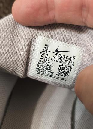 Женские кроссовки nike 5