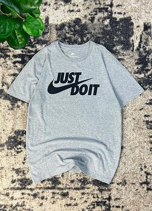 Футболка nike