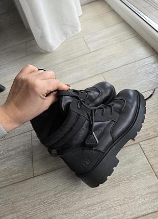 Черевики ugg чорні шкіряні на платформі