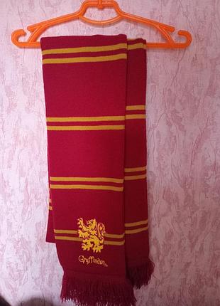Шарф трикотажный, теплый. "gryffindor".