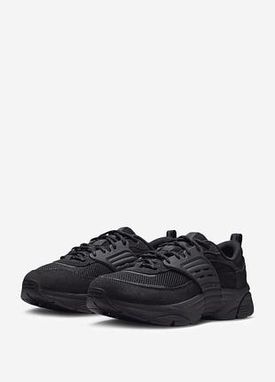 Оригінальні кросівки air jordan trunner o/s black ib3722-003(оригінал)