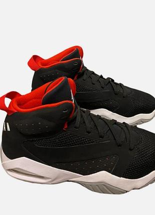 Кросівки снікерси джордани air jordan lift off black white