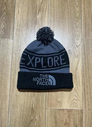 Шапка the north face чорно-сіра з бубоном