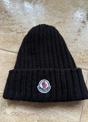 Шапка біні moncler чорна в'язана в рубчик з відворотом