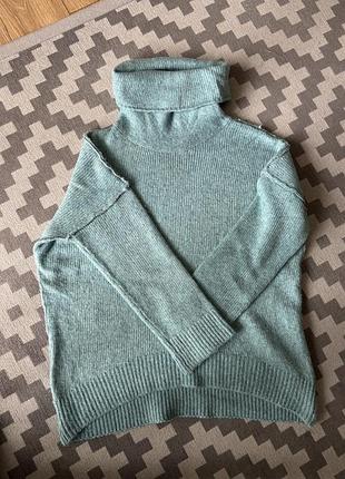 Светр h&m м'ятний з високим коміром