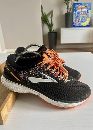 Кросівки brooks ghost для бігу чорно-помаранчеві 43,5 розмір 27,5 см