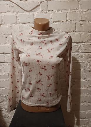 Водолазка у рубчик