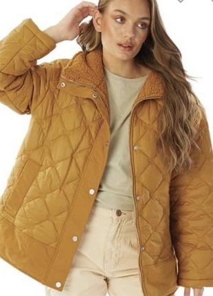 Стеганная куртка на флисе оверсайз батал ugg