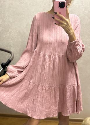Жіноча сукня