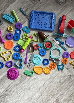 Великий набір для ліплення формочок та інструментів play-doh (hasbro)