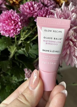 Міні бальзам glow recipe glass balm lip treatment у відтінку watermelon bingsoo, 4 г.