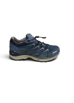 Кросівки lowa meadow gtx low , розміри в наявності 42 (26,5-27 см)