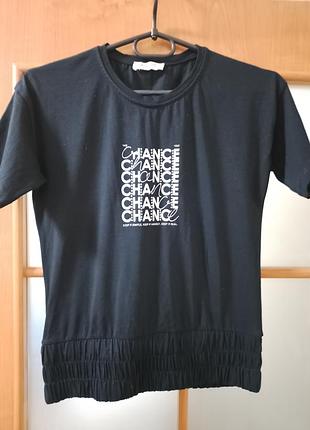 Футболка  чорна з написом chance