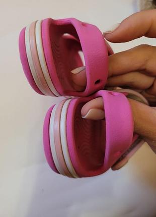 Босоніжки для дітей crocs рожеві 4