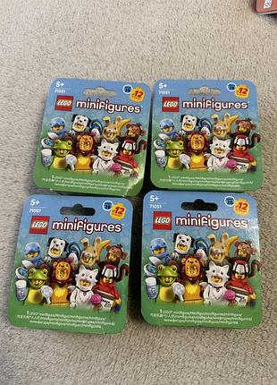 Lego mini figures