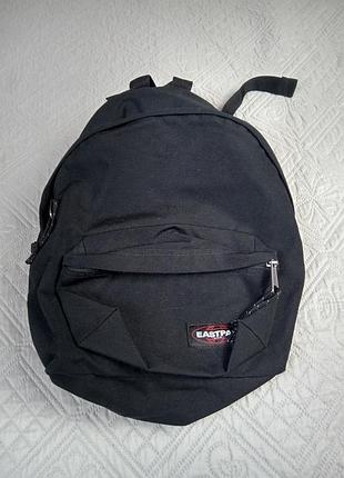 Рюкзак eastpak маленький чорний міський