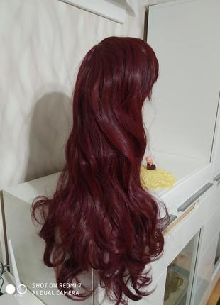 Длинный шикарный густой парик. волнистый парик бордо.3 фото