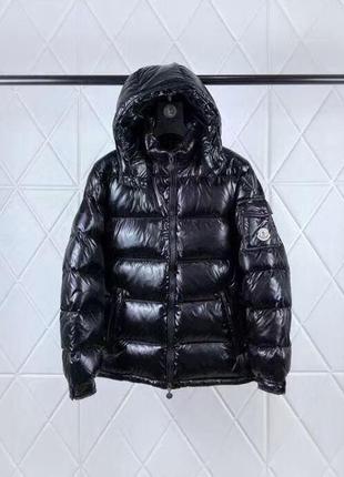 Пуховик moncler