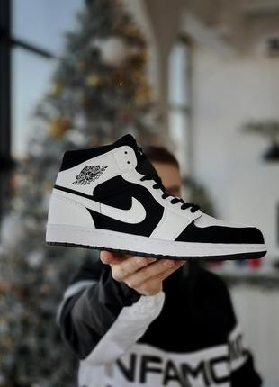 Кросівки nike air jordan 1 retro white black 40-41-42-43-441 фото