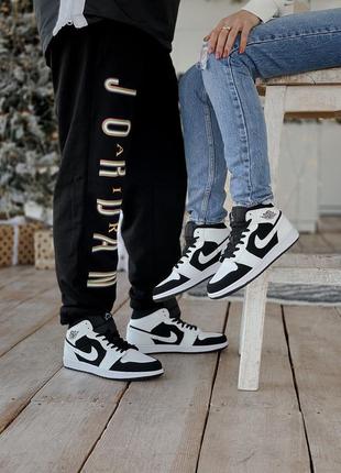 Кроссовки nike air jordan 1 retro white black 40-41-42-43-448 фото