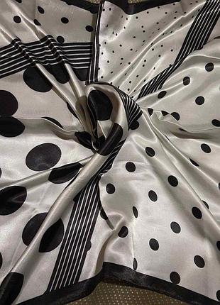 Женский шейный платок (57х58)