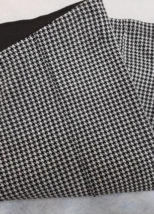 Черно-белые леггинсы broadway с поясом на резинке
(принт "гусиная лапка")5 фото