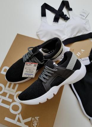 Кросівки zara