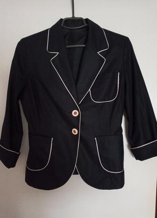 Стильный фирменный пиджак производства турции