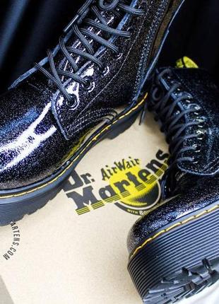 Женские кожаные ботинки dr.martens на меху,сапоги на замке и шнуровке.4 фото