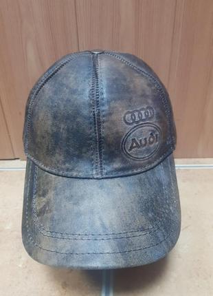 Бейсболка кожа