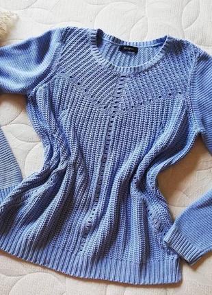 Небесно-голубой свитер овер сайз.4 фото