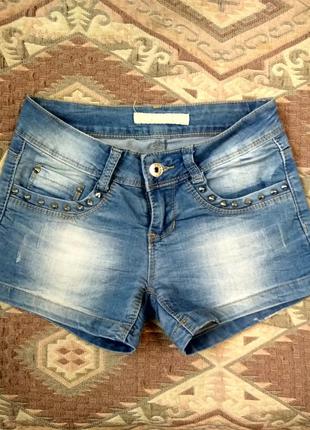 Джинсові шорти