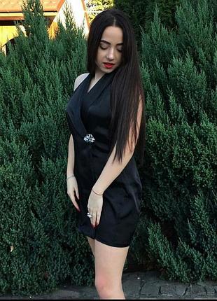 Гарне плаття шовк