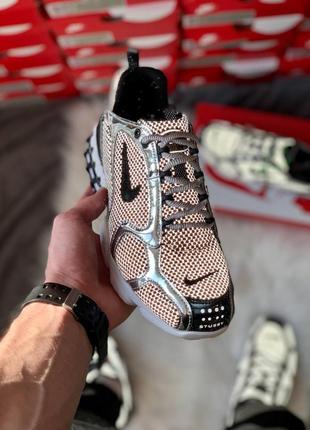 Кросівки nike air zoom x stussy spiridon cage 2 ‘silver’ кроссовки4 фото