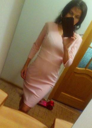 Платье персиковое1 фото