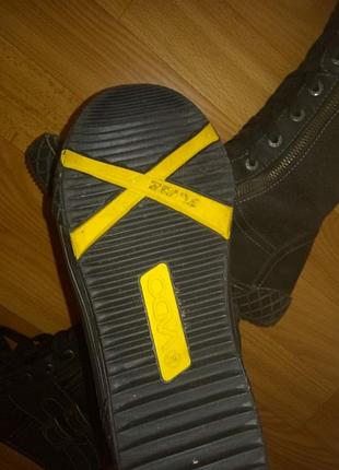 Високі черевики tex