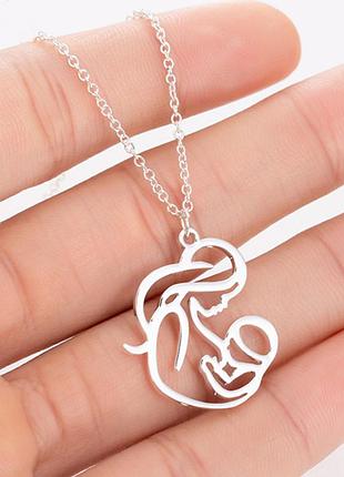 Ожерелье с кулоном для мам