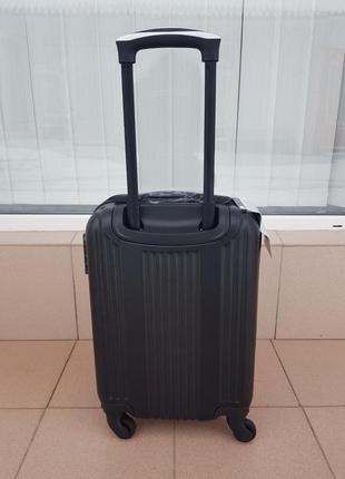 Відмінний дорожній чемодан фірми fly польща2 фото