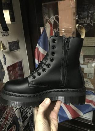 Ботинки оригинал dr. martens jadon zip vegan mono black. стильний львів жадон платформа platform8 фото