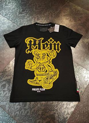 Брендовий футболка