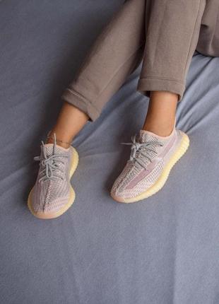 Женские крутые рефлективные кроссовки adidas yeezy boost 350 v2 🆕адидас изи буст🆕7 фото