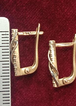 Золоті жіночі сережки доріжка палітурка з фіанітами на англійській застібці3 фото