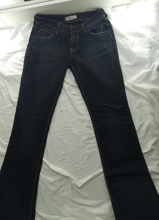 Levis джинсы 572 boot cut