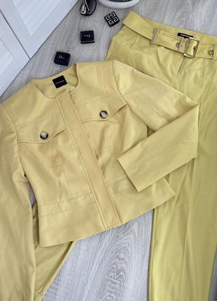 Костюм желтый sophene с поясом брюки италия премиум
