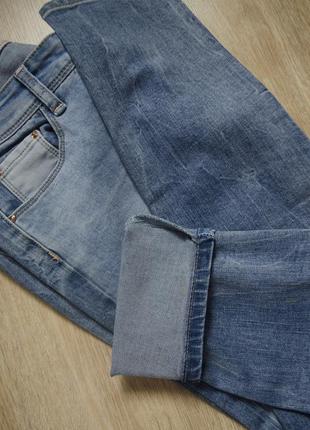 Фирменные очень крутые светлые женские джинсы5 фото